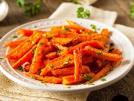 Рецепта Сладки глазирани моркови - гарнитура за риба и бяло месо